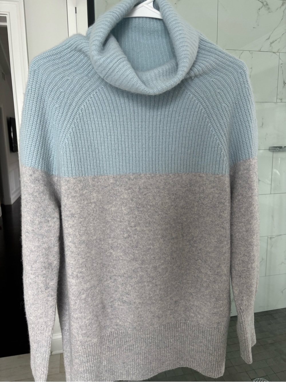 Light Blue and Heather Gray Colorblock Turtleneck Sweater 100% Cashmere